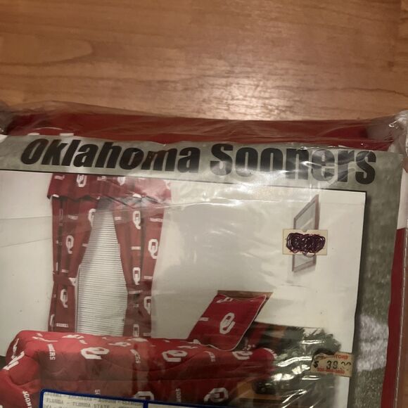 Oklahoma University Sooners 4-Piece Queen Sheet Set Crimson White - Picture 2 of 13